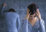 Đi tìm thằng “chống gậy”