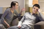 Bất lực khi bắt tận nơi vợ ngoại tình còn bị ''''hành te tua'''' thế này