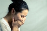 Bênh cháu nội, bố chồng dạy bảo con dâu bằng nắm đấm